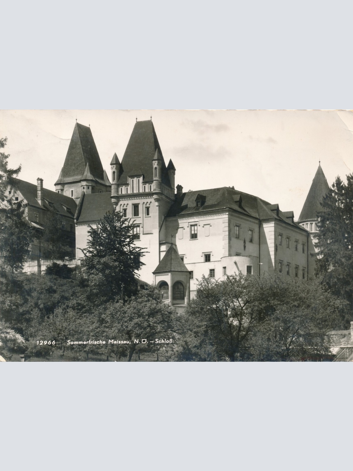 AK aus Maissau mit Schloß Niederösterreich (7424)