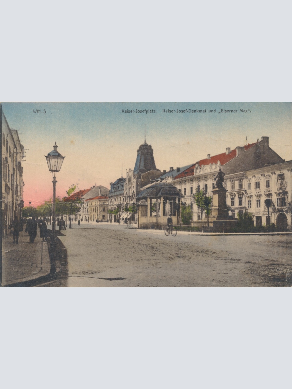 AK aus Wels mit Kaiser Josefplatz Oberösterreich (7457)