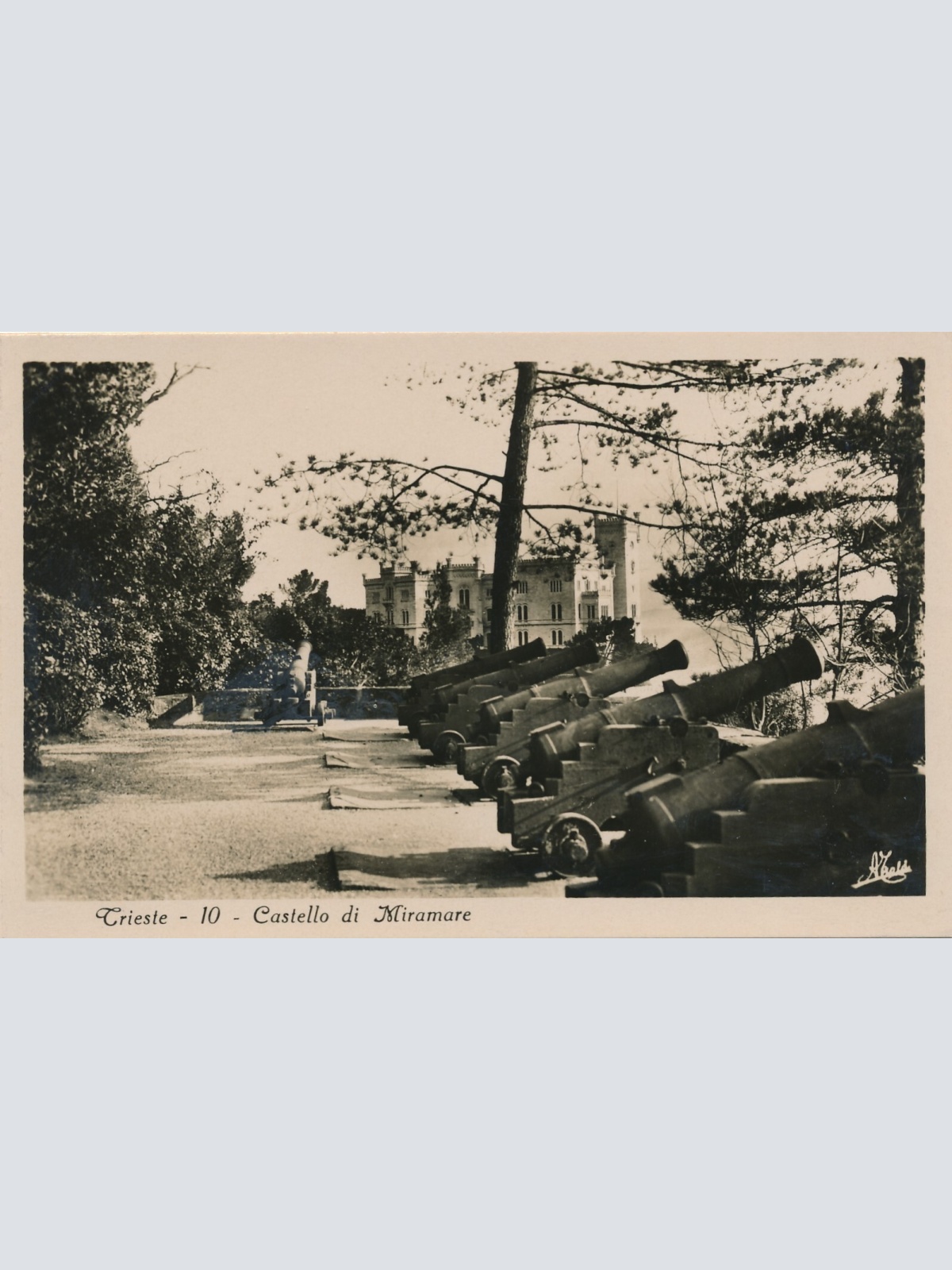 AK aus Trieste Castello di Miramare Italien (7733)