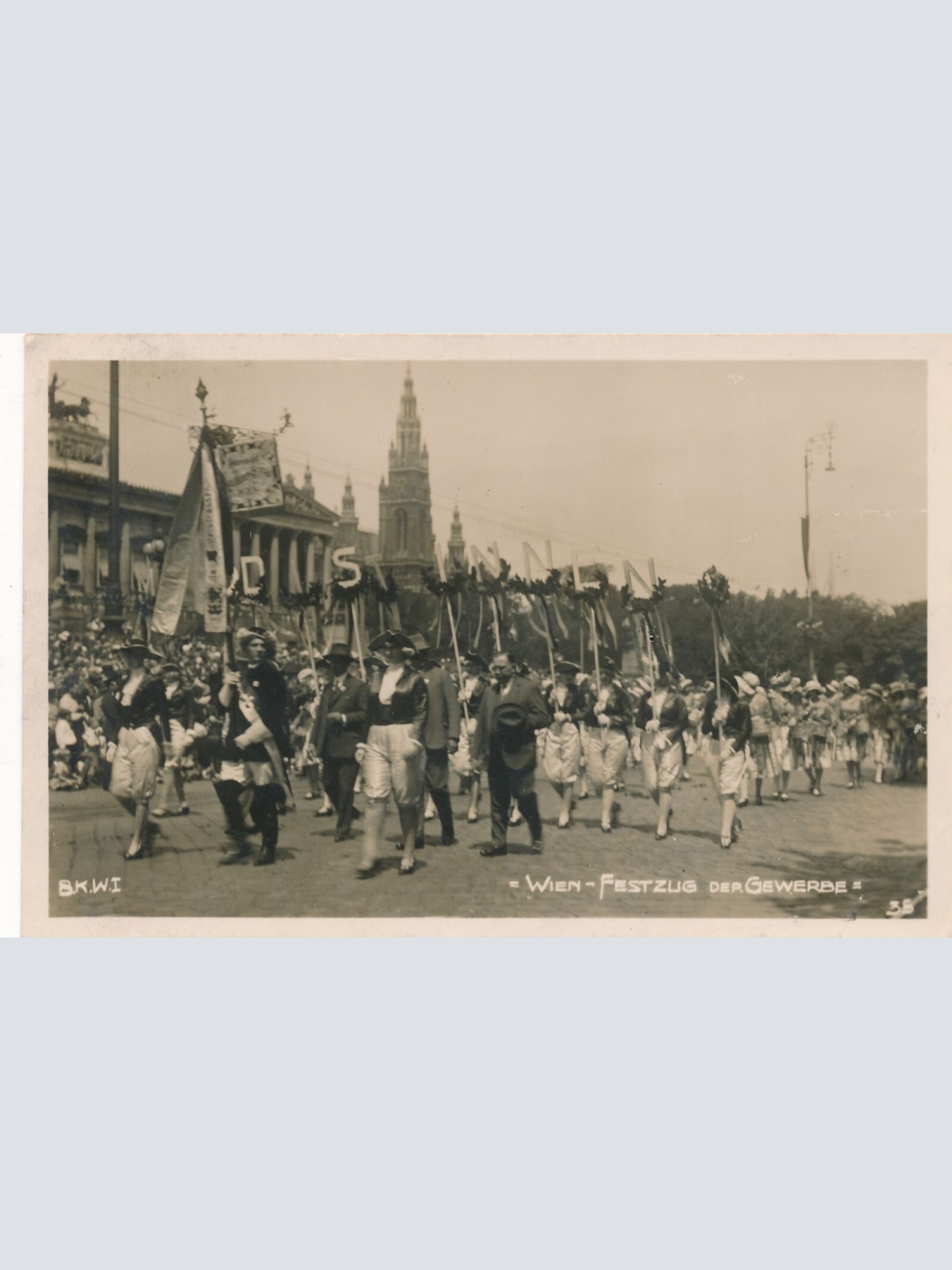 AK aus Wien Festzug der Gewerbe (7554)