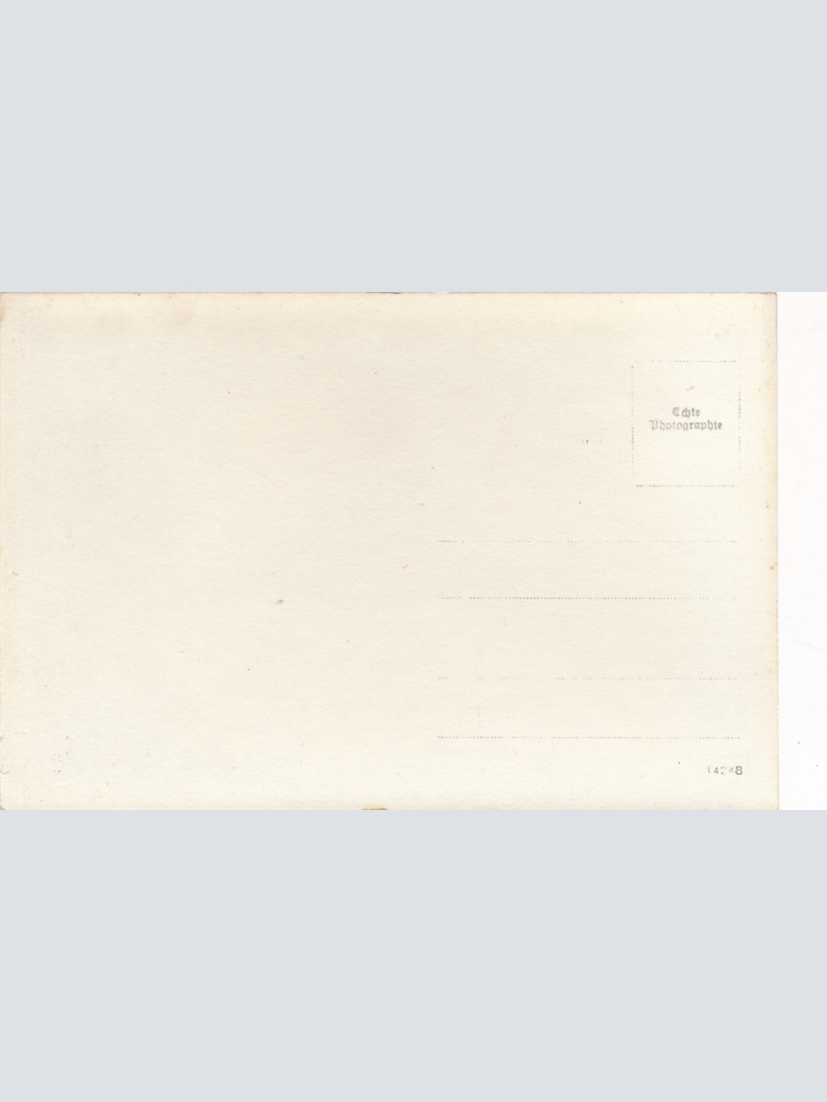 AK aus Trautmannsdorf mit Kriegerdenkmal Niederösterreich (7881)