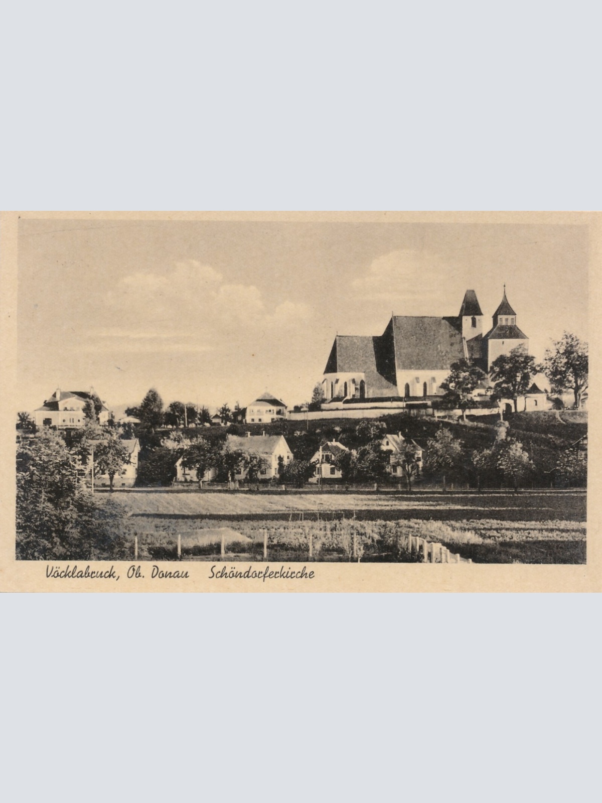 AK aus Vöcklabruck mit Schöndorferkirche Oberösterreich (7987)