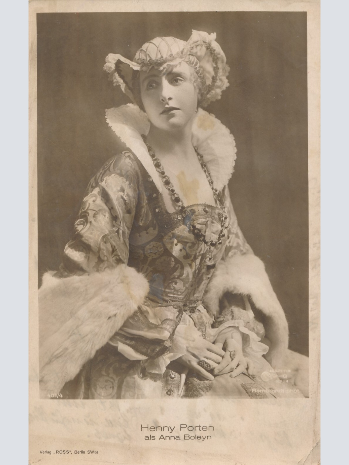 AK, Henny Porten als Anna Boleyn (S2126)
