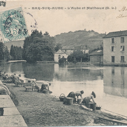 AK aus Bar Sur Aube mit Wäscherinnen Frankreich (6531)