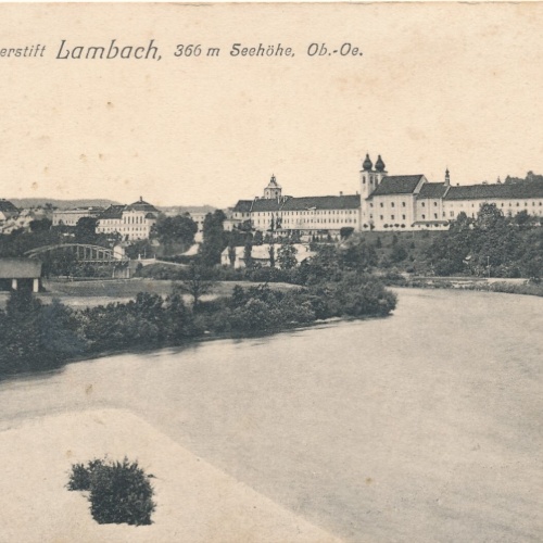 AK aus Lambach mit Benediktienerstfit Oberösterreich Ansichtskarte (8171)