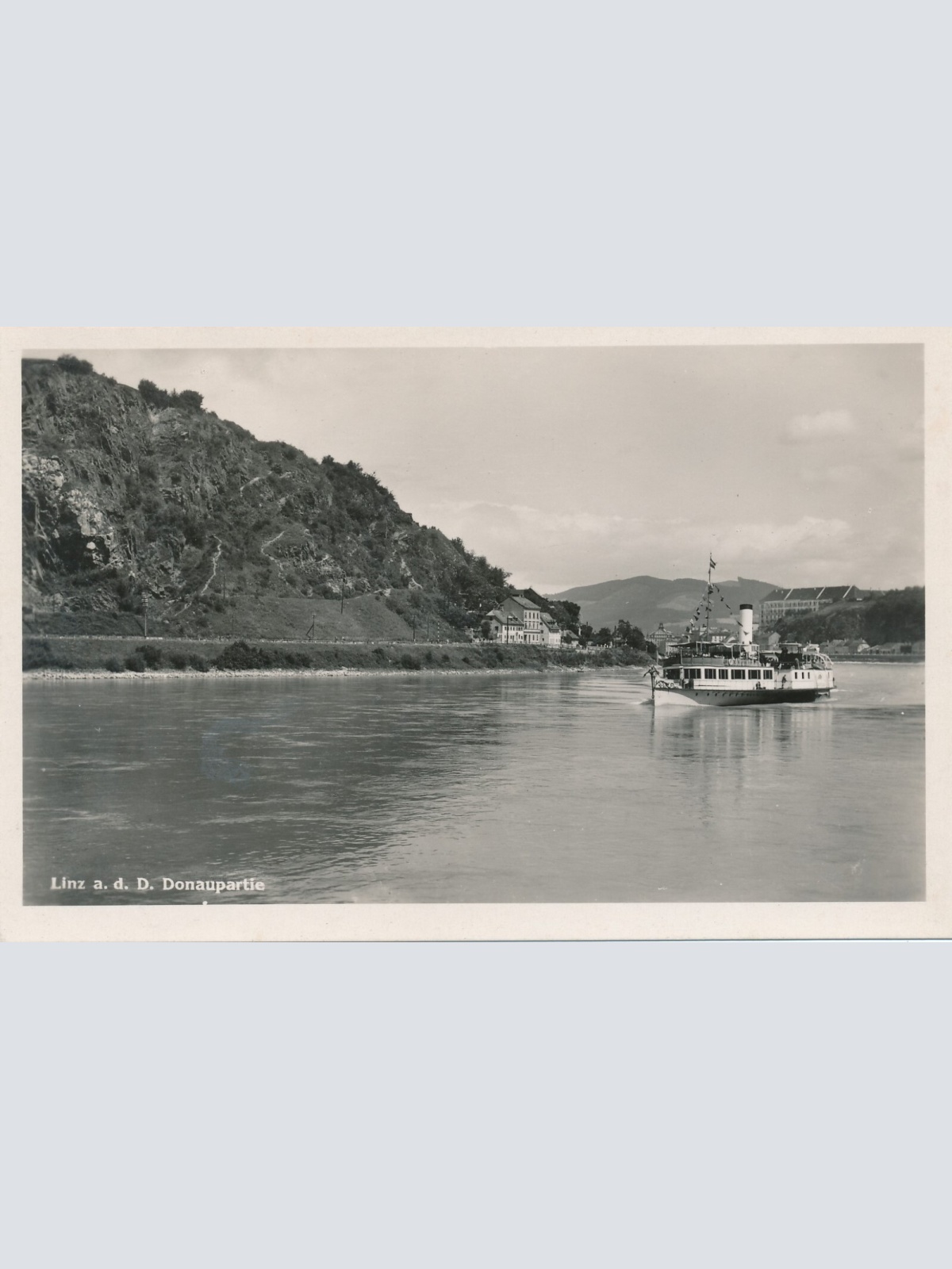 AK aus Linz an der Donau mit Dampfer Oberösterreich Ansichtskarte (8284)