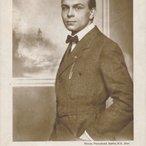 AK, Paul Hartmann (S2185)