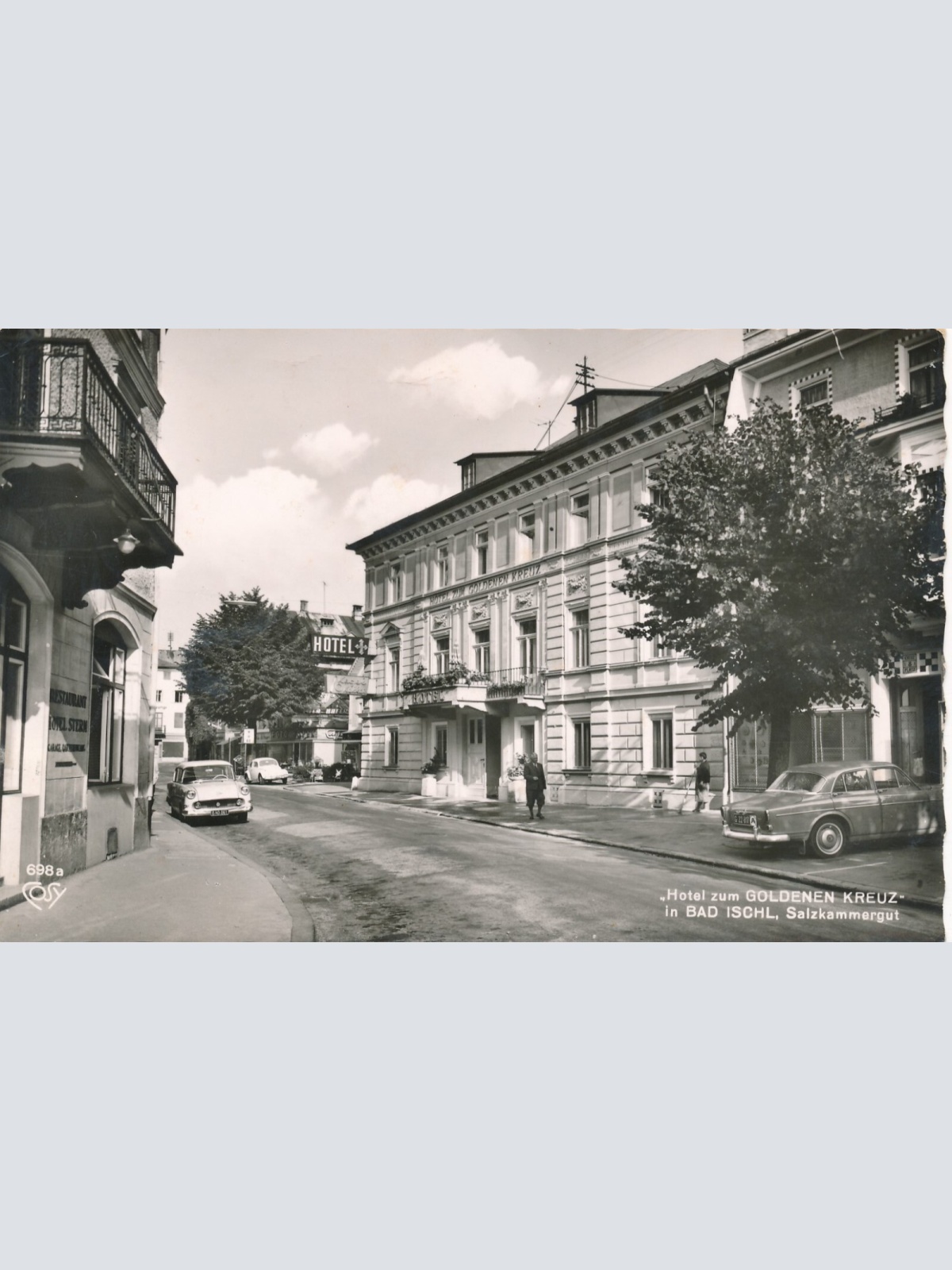 AK aus Bad Ischl mit Hotel Goldenes Kreuz Oberösterreich Ansichtskarte (8480)