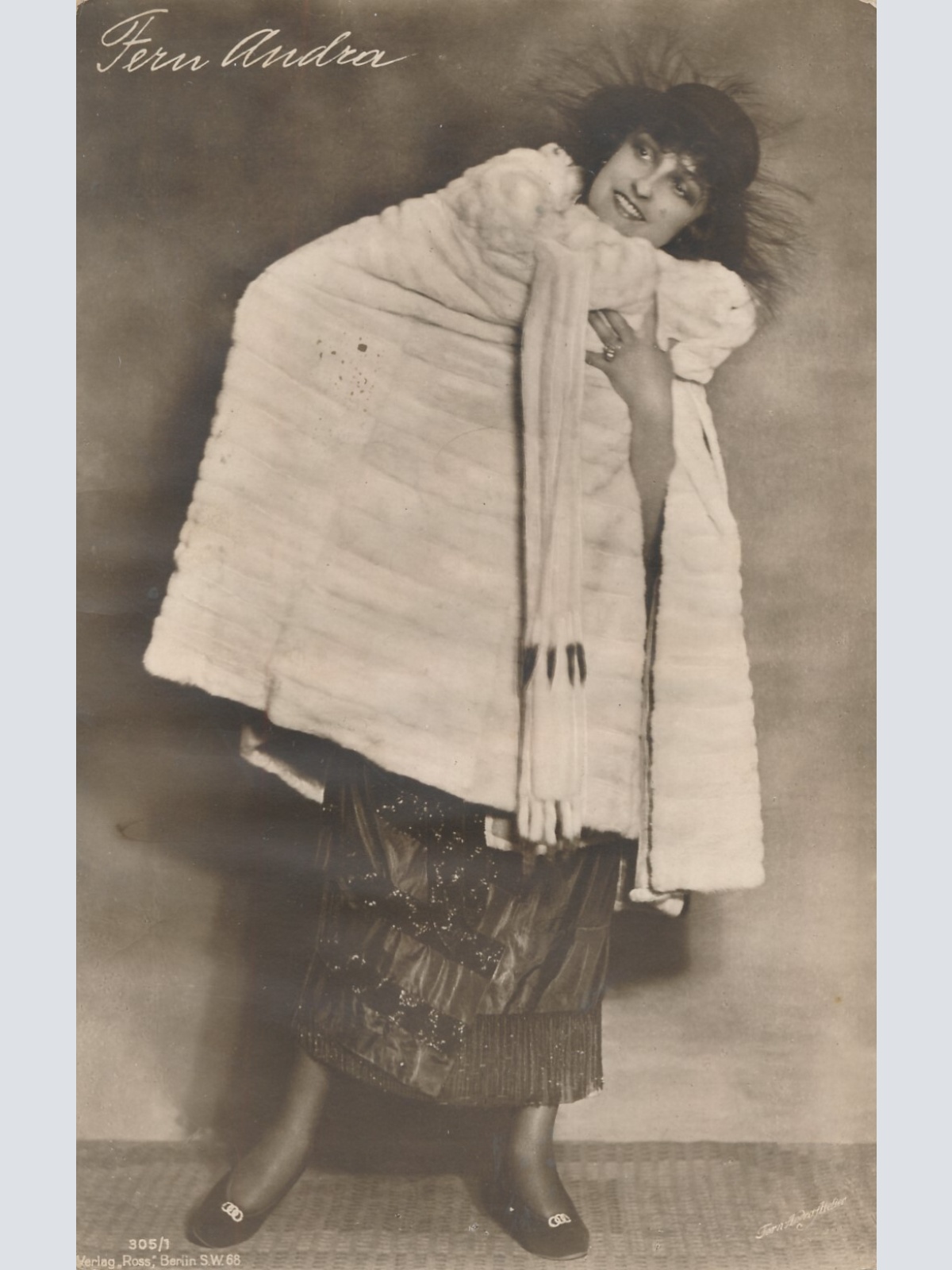 AK, Fern Andra (S2204)