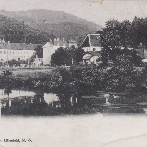 AK aus Lilienfeld Niederösterreich Ansichtskarte (8679)