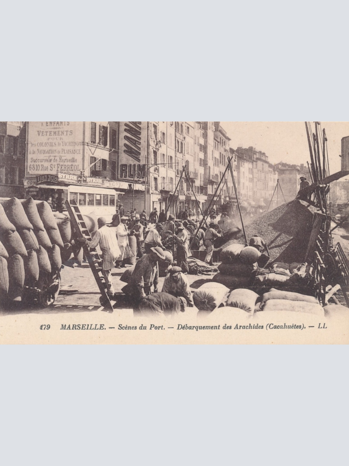 AK aus Marseille am Hafen Frankreich Ansichtskarte (8577)