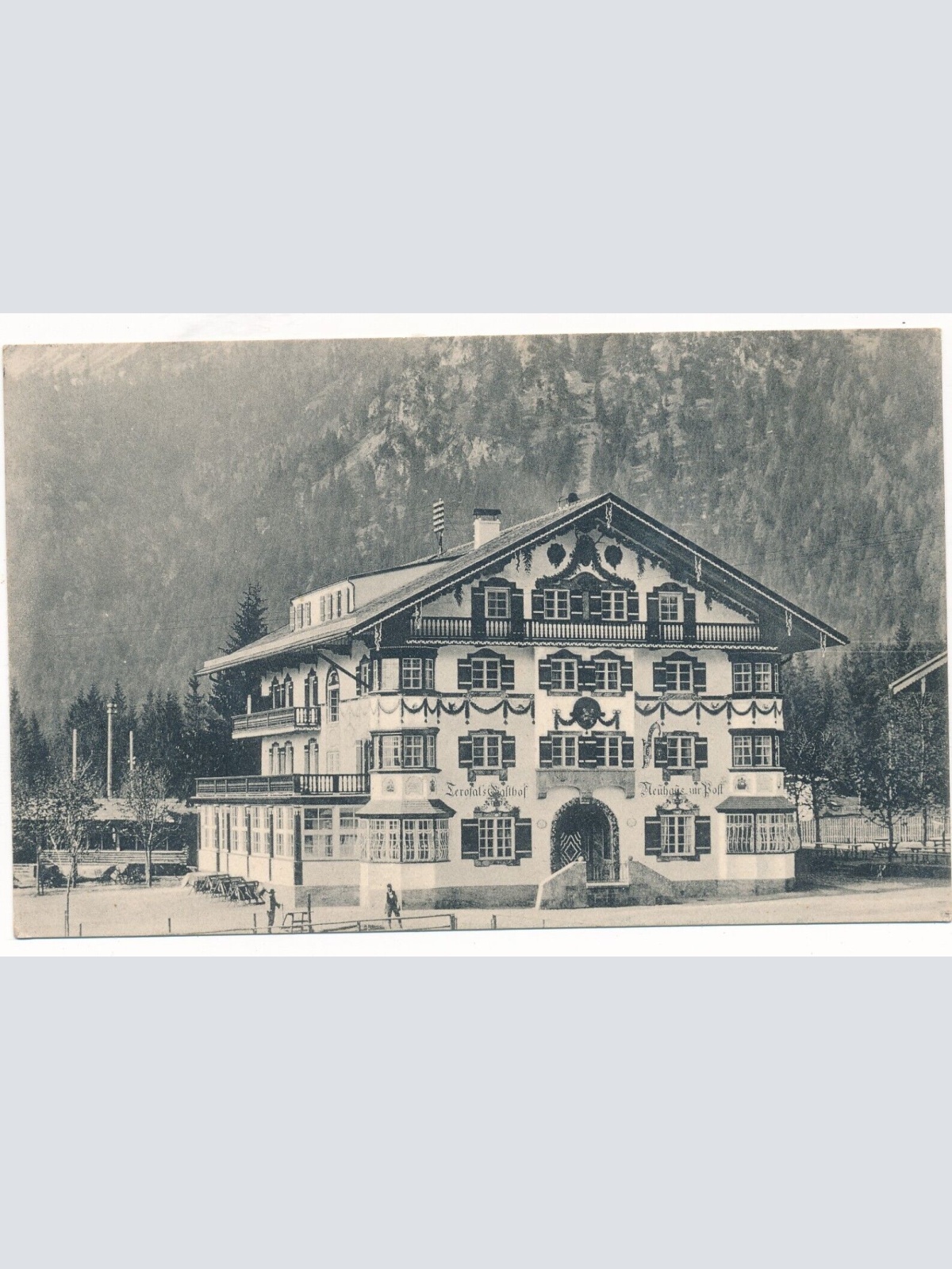 AK aus Neuhaus mit Gasthof zur Post Bayern Ansichtskarte (8418)