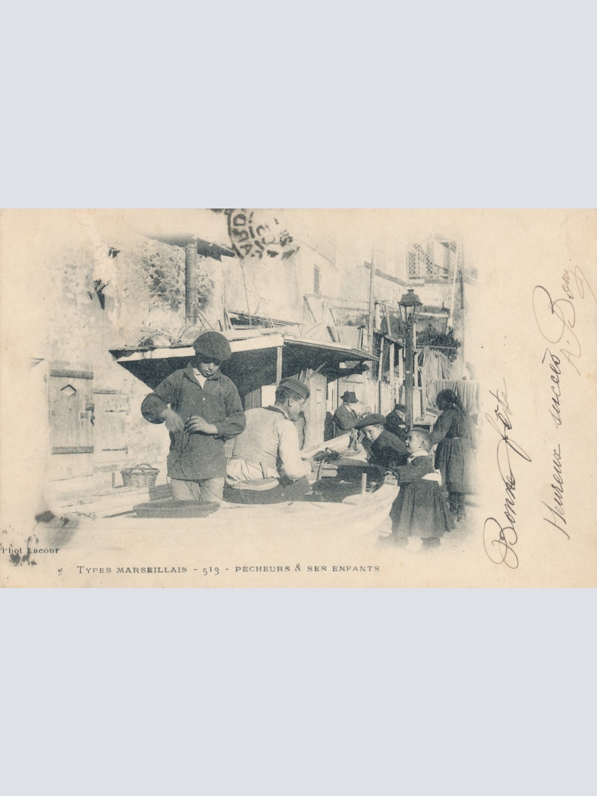 AK aus Marseille Pecheurs ses Enfants Italien Ansichtskarte (8767)