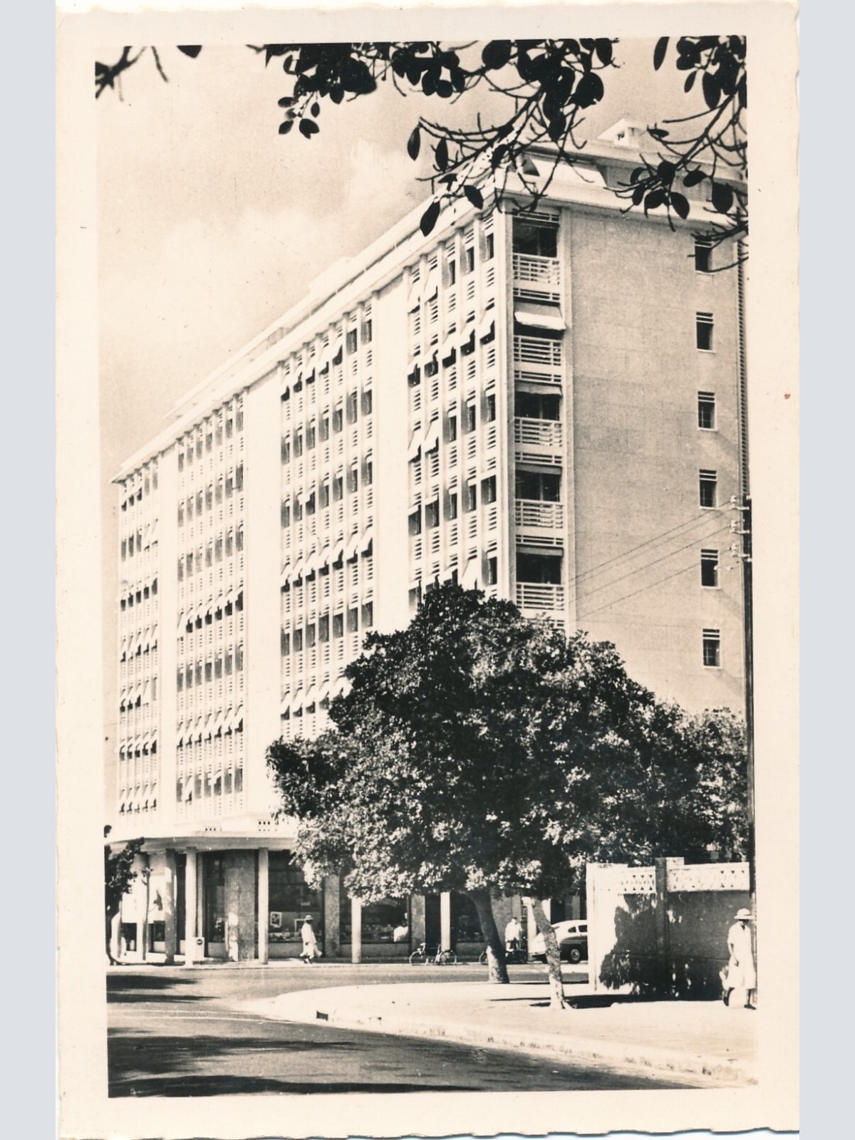 AK aus Dakar Le Bloc Maginot Senegal Westafrika (7348)