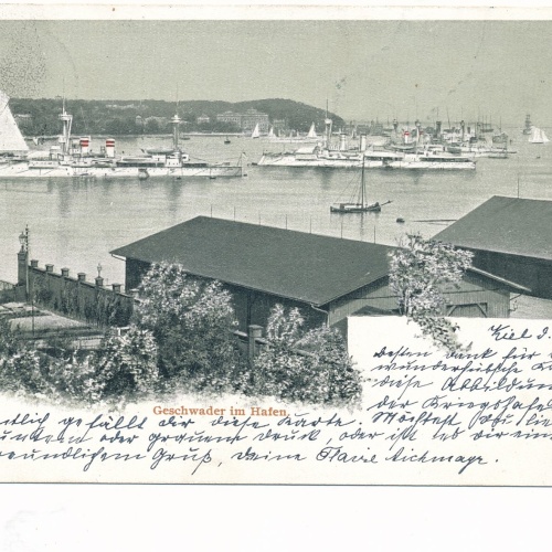 AK aus Kiel Geschwader im Hafen Schleswig - Holstein Ansichtskarte (9407)