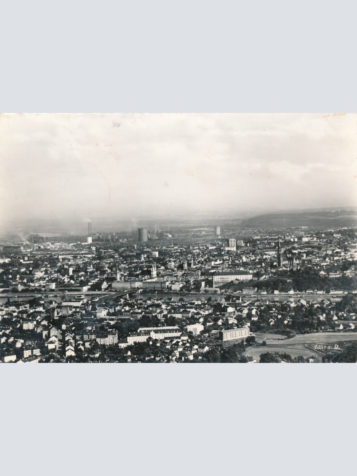 AK aus Linz an der Donau Oberösterr. Ansichtskarte (8995)