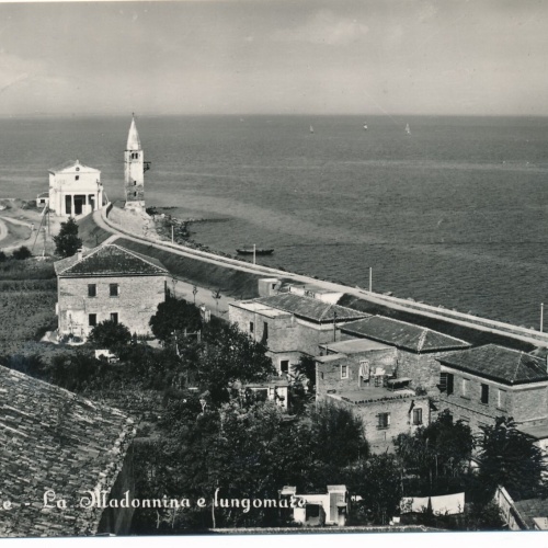 AK aus Caorle La Madonnina e Lungomaze Italien Ansichtskarte (9520)