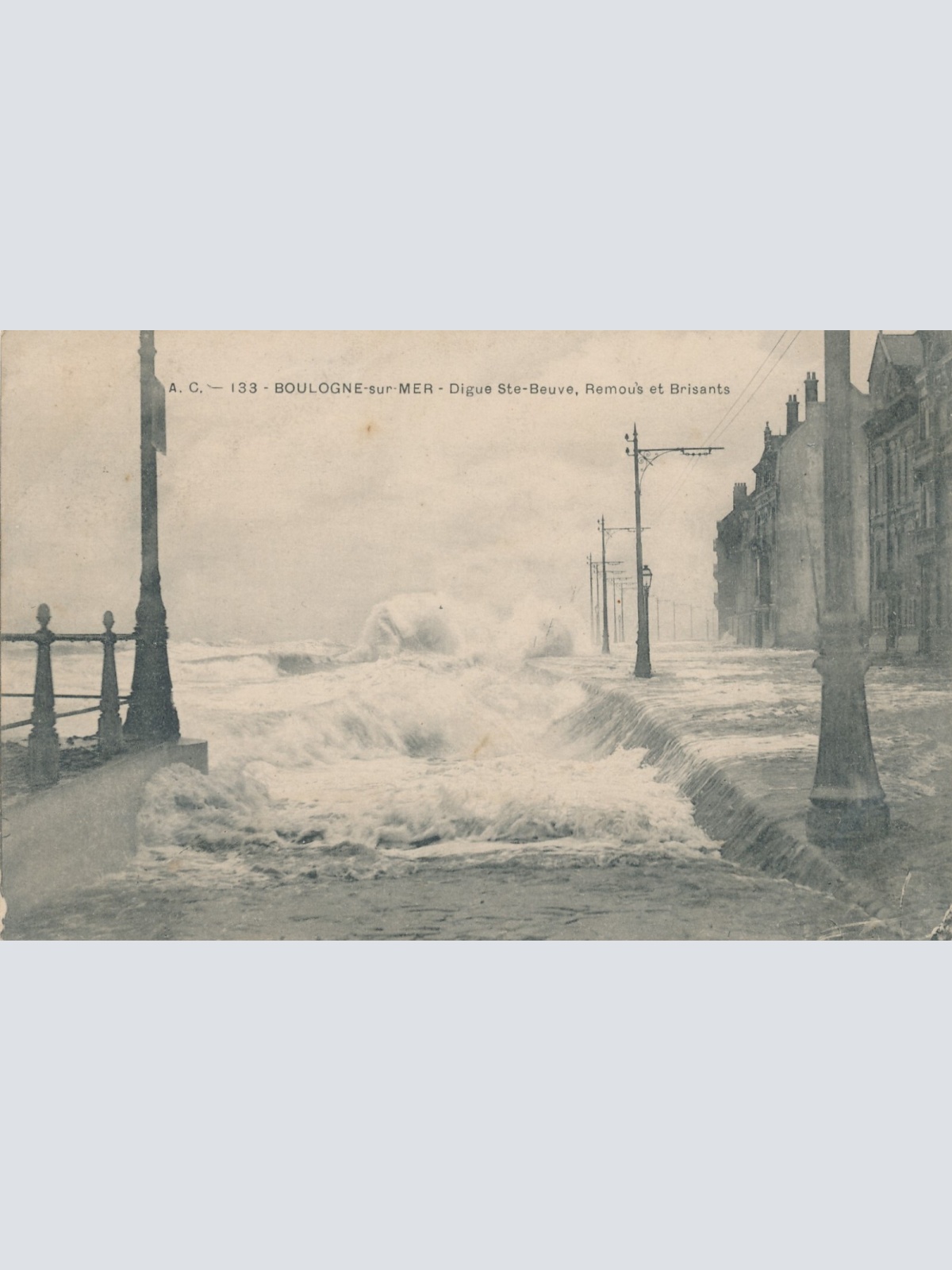 AK aus Boulogne überschwemmung Frankreich Ansichtskarte (9329)