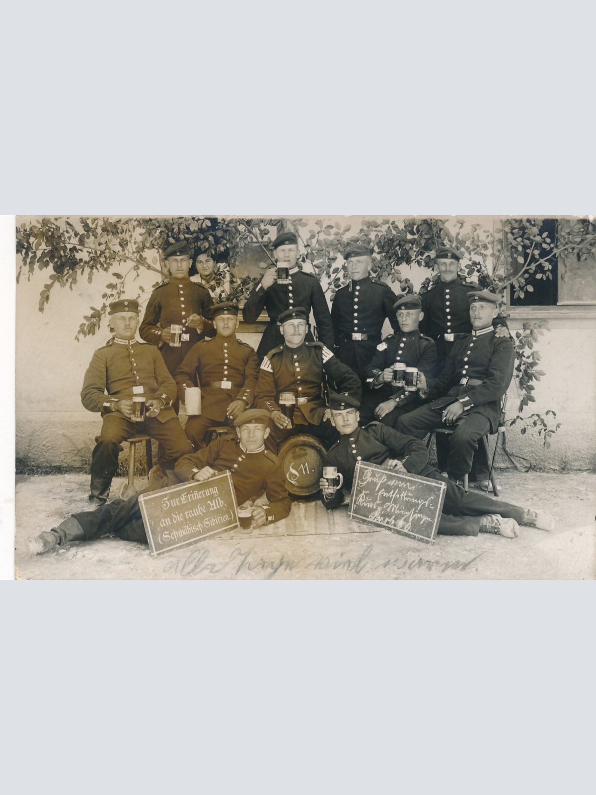 AK Gruppenfoto Soldaten zur erinnerung an die rauhe Alb Schwäb. Sibirien (10228)