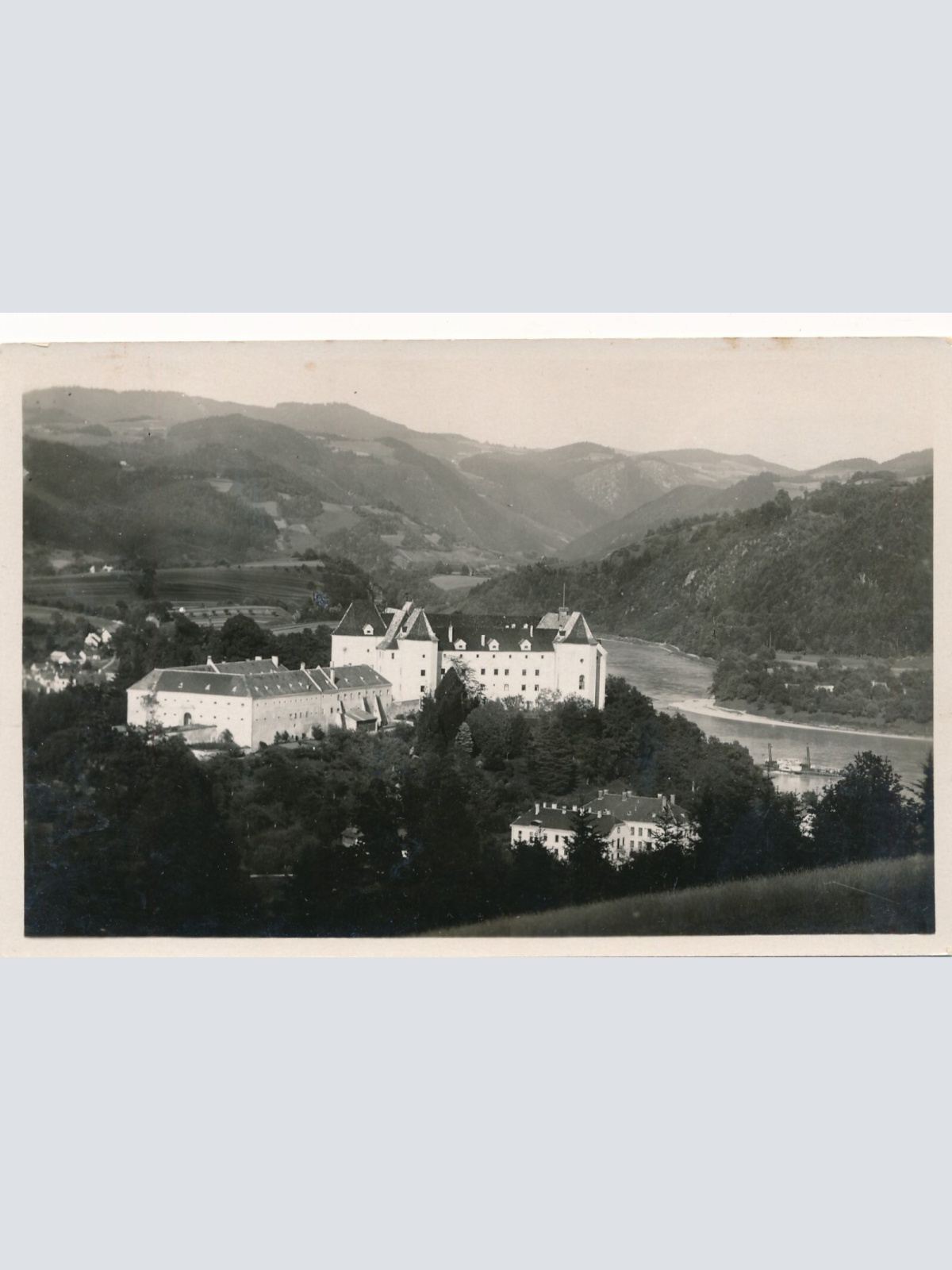 AK aus Grein a. Donau Oberösterreich (J99)