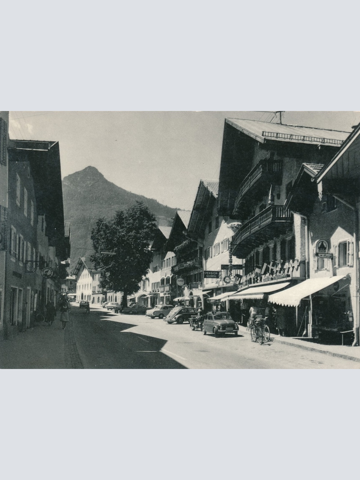 AK aus Golling Straßenansicht Ansichtskarte (10951)