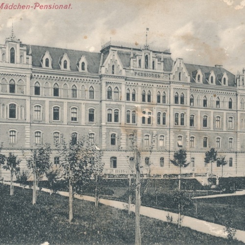 AK aus Gmunden Mädchen Pensionat Oberösterreich Ansichtskarte (11647)