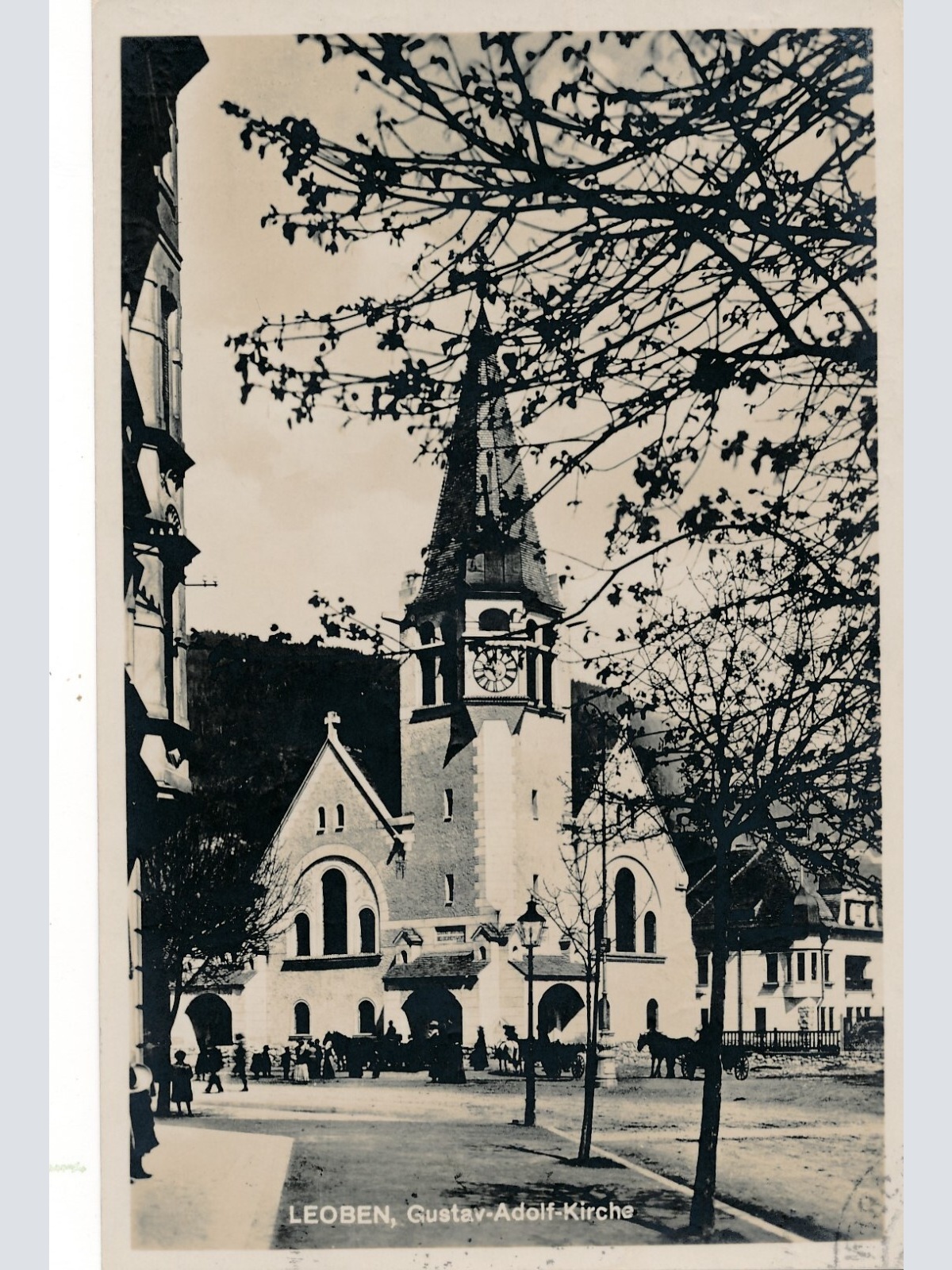AK aus Leoben mit Gustav Adolf Kirche Steiermark Ansichtskarte (12068)