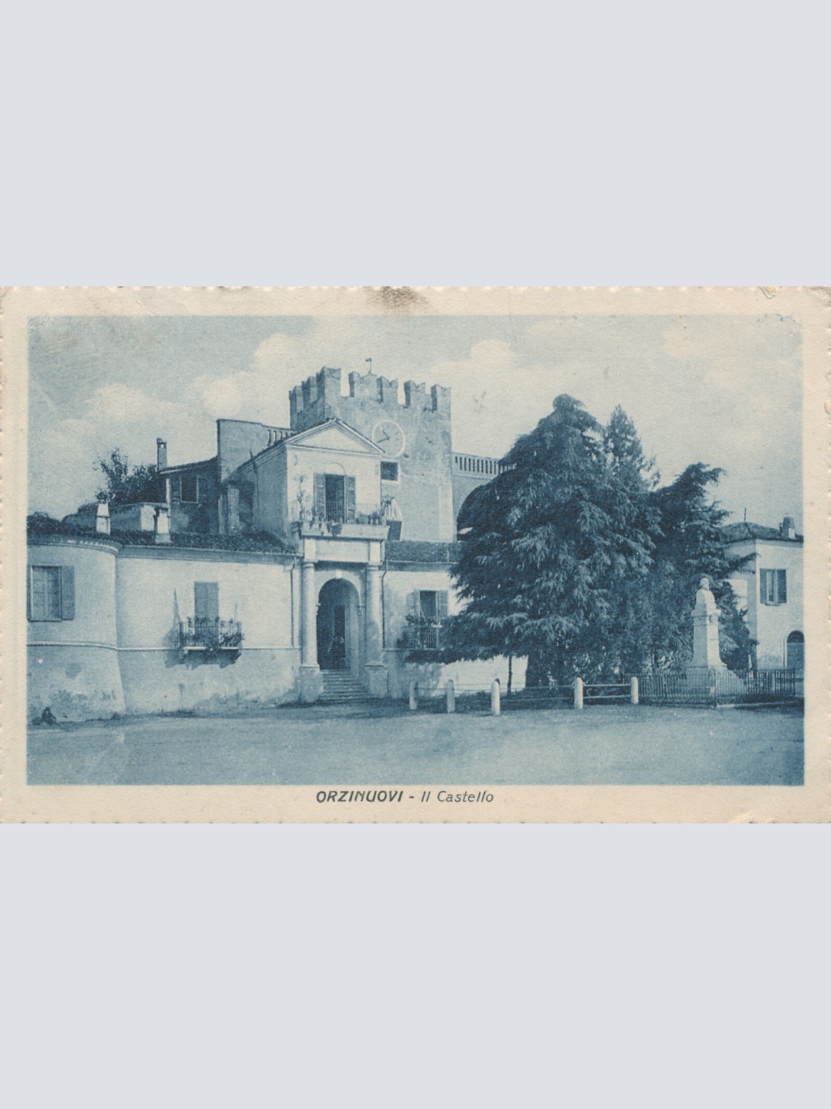 AK aus Orzinuovi Castello Italien Ansichtskarte (11810)
