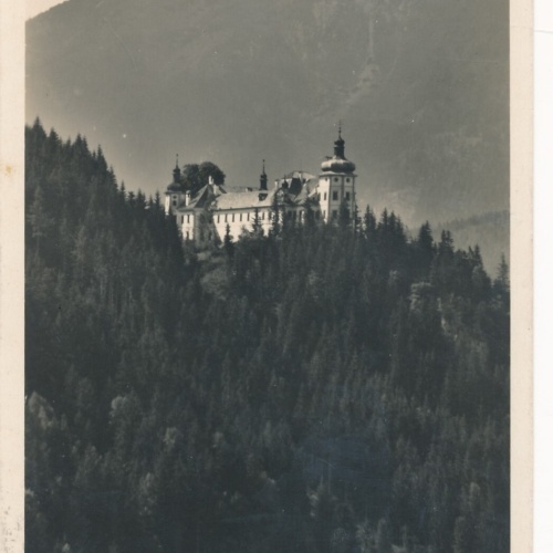 AK aus Admont mit Schloss Rüthelstein Steiermark Ansichtskarte (12409)