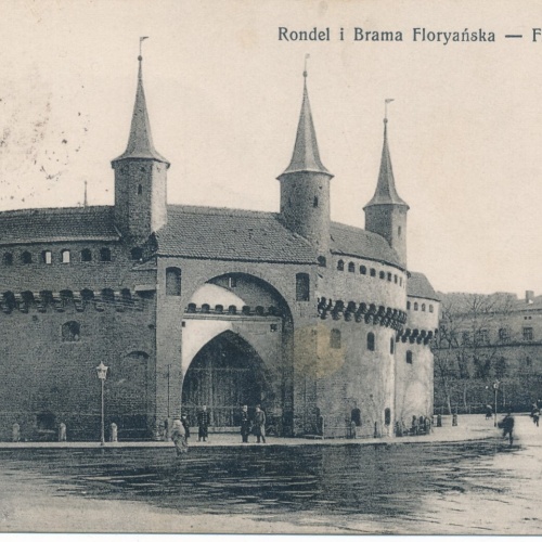 AK aus Krakow Polen Florianerthor Ansichtskarte (12502)