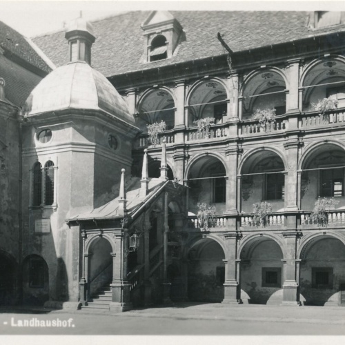 AK aus Graz Landhaushof Steiermark Ansichtskarte (13674)