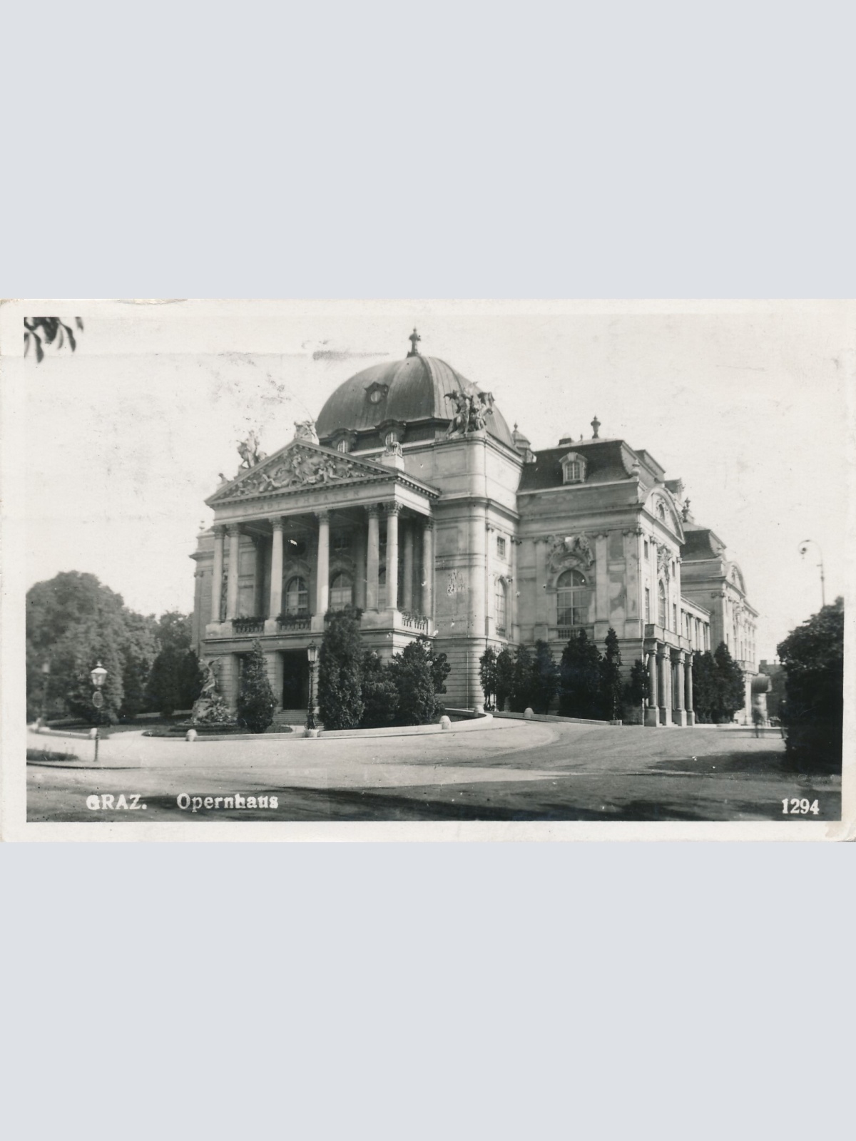 AK aus Graz Opernhaus Steiermark Ansichtskarte (13869)