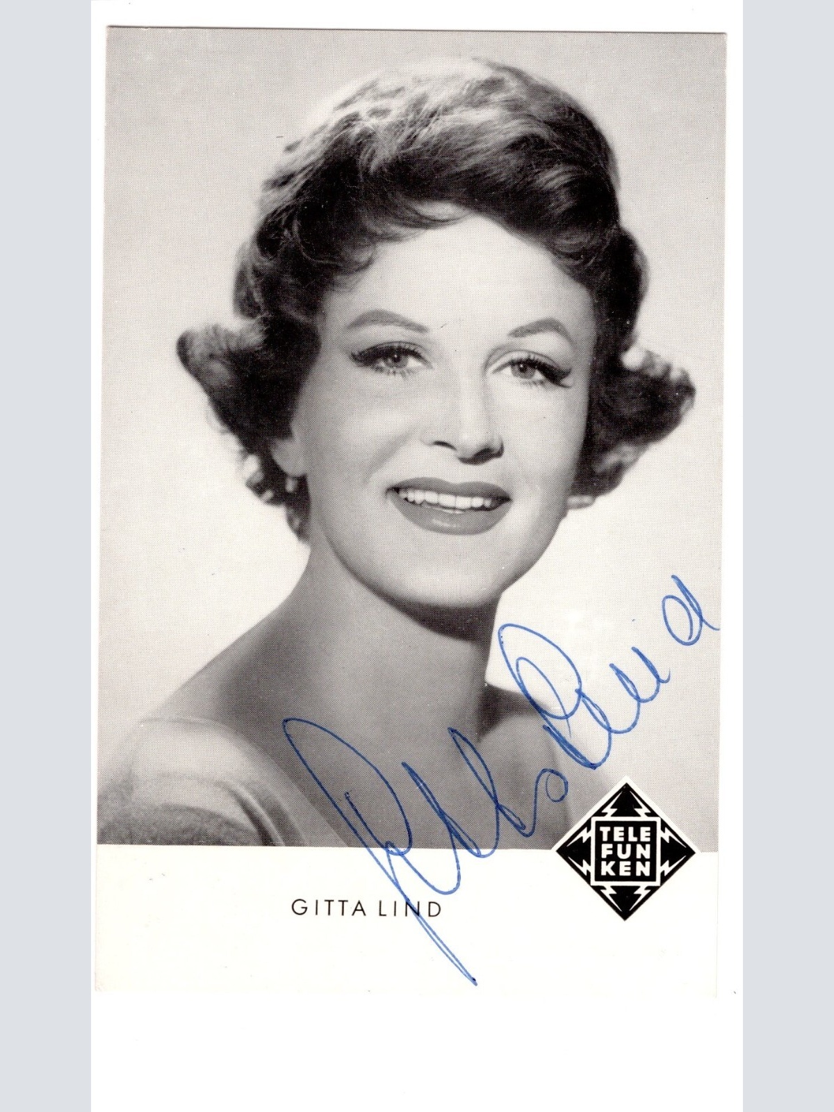AK, Autogramm Karte, Gitta Lind, mit Unterschrift, Ansichtskarte (S4676)