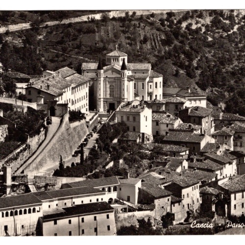 AK, Cascia, Panorama, Italien, Ansichtskarte (S5238)