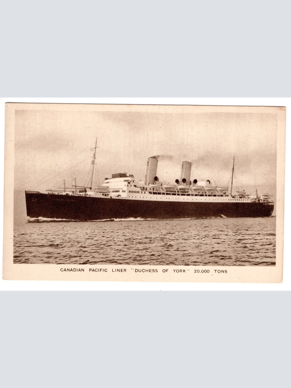 AK, Canadian Pacific Liner, Duchess of York, Ansichtskarte (S5888)