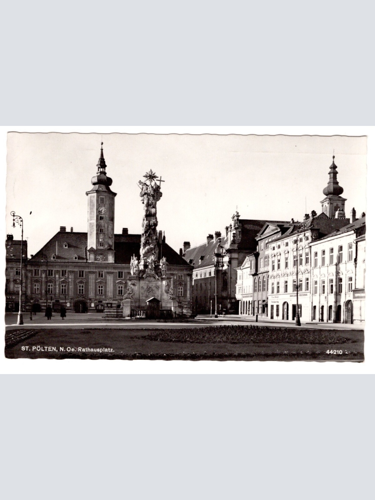 AK, St. Pölten, Rathausplatz, Niederösterreich, Ansichtskarte (S5933)