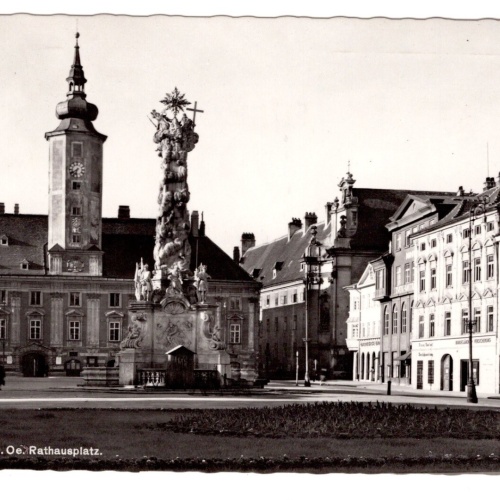 AK, St. Pölten, Rathausplatz, Niederösterreich, Ansichtskarte (S5933)
