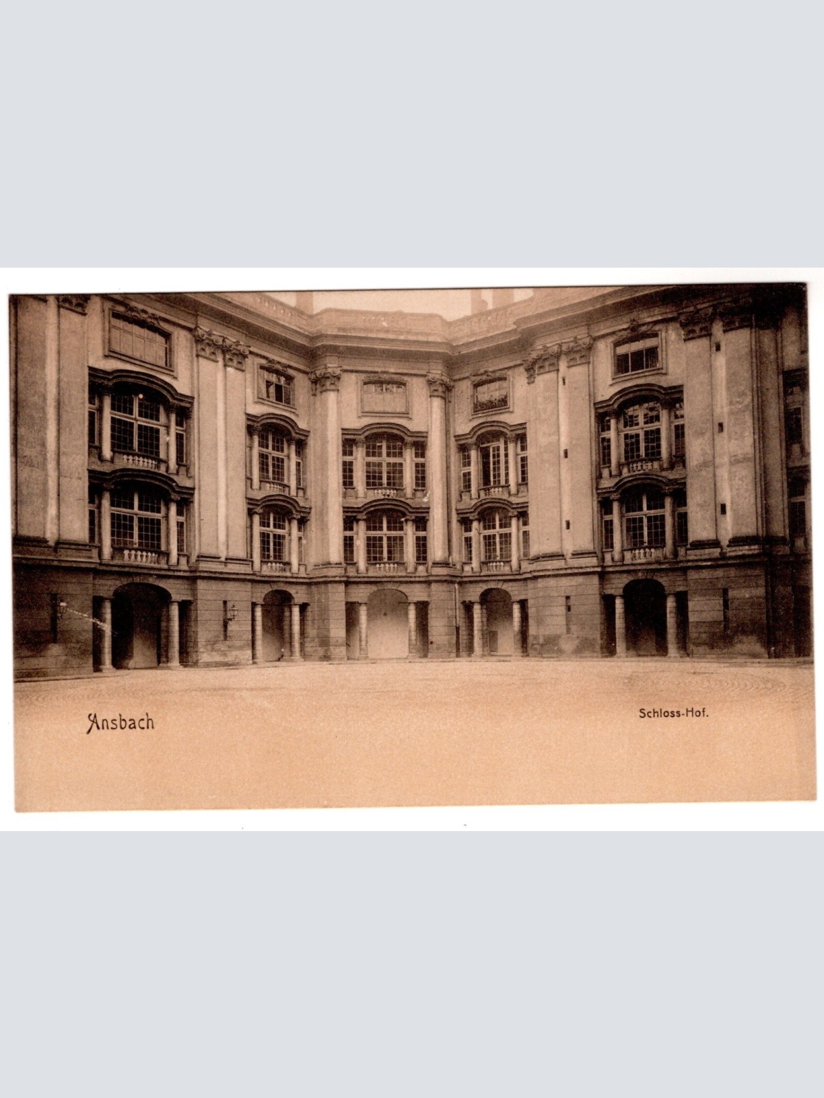 AK, Ansbach, Schloss-Hof, Bayern, Ansichtskarte (S6885)