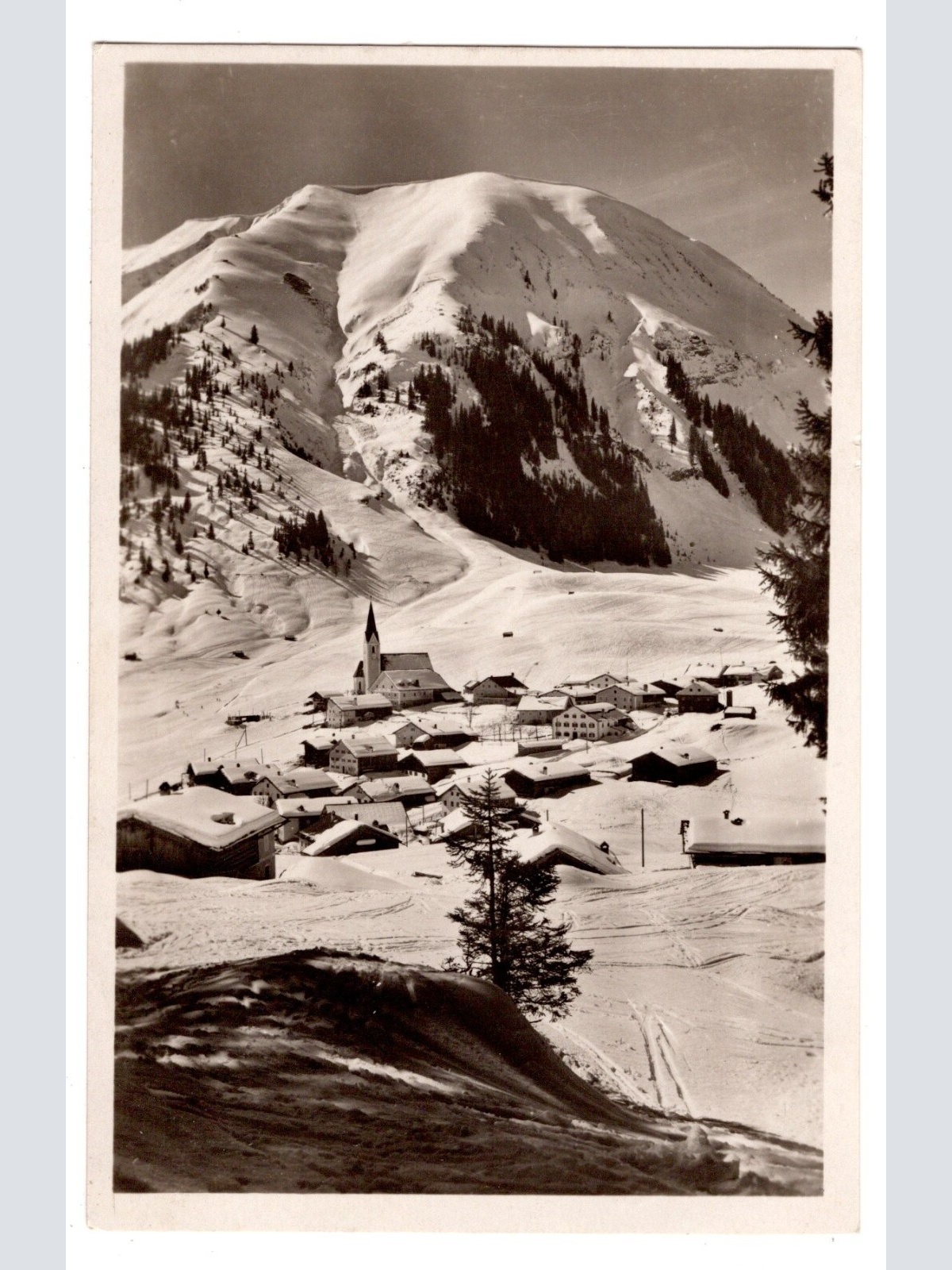 AK, Berwang in Tirol, Blick gegen den Hönig, Ansichtskarte (S6966)