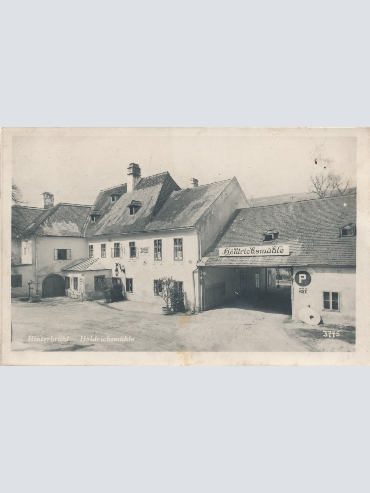 AK aus Hinterbrühl mit Holdrichsmühle Niederösterreich Ansichtskarte (14520)