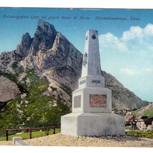 AK, Obelisk am Falzaregopass gegen Sasso, Italien, Ansichtskarte (S7299)