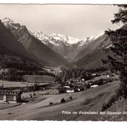 AK, Trins im Gschnitztal mit Stubaier Gletscher, Tirol, Ansichtskarte (S7431)