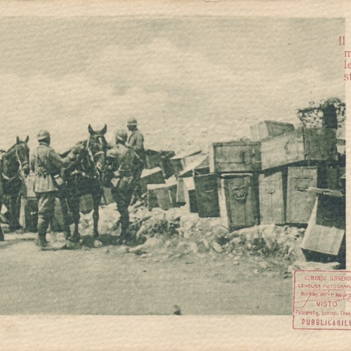 AK transpoto delle munizioni sul le linee Militaria Ansichtskarte (14655)