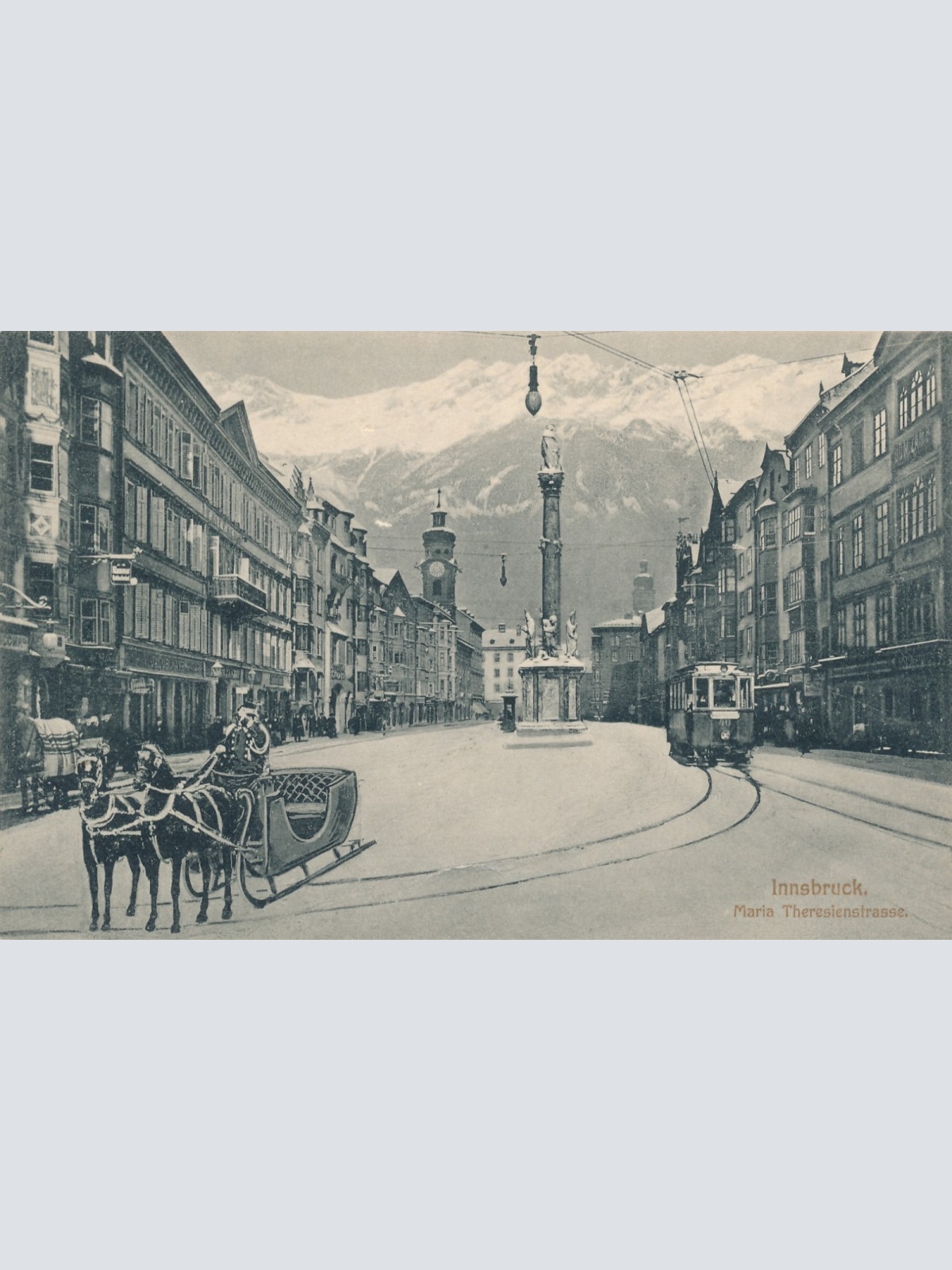 AK aus Innsbruck Maria Theresienstrasse mit Kutsche Tirol Ansichtskarte (14769)