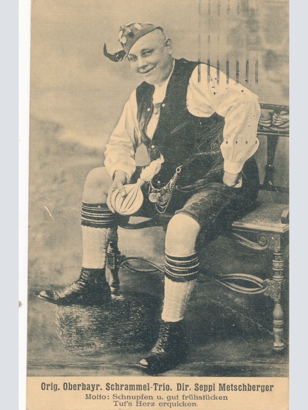 AK Annodazumals Mann in Tracht Schrammel Trio Ansichtskarte (14867)