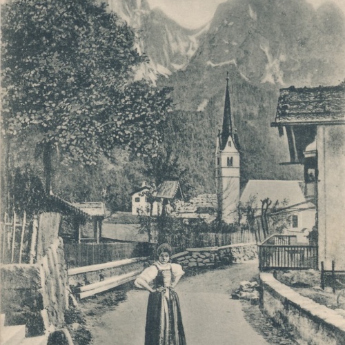 AK aus Sies Weg zur Kirche mit Frau Italien Ansichtskarte (15825)