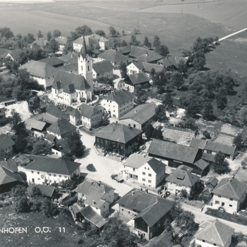 AK aus Meggenhofen Luftbild Oberösterreich Ansichtskarte (15811)