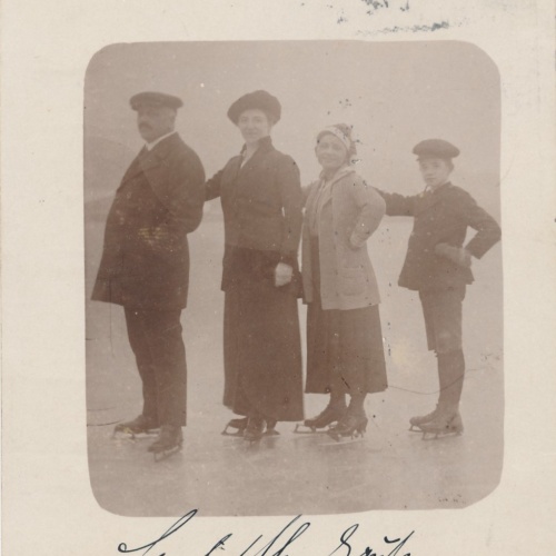 AK Annodazumals Familienfoto gross zu klein Ansichtskarte (16148)