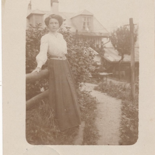 AK Annodazumals von einer Dame Ansichtskarte (15756)