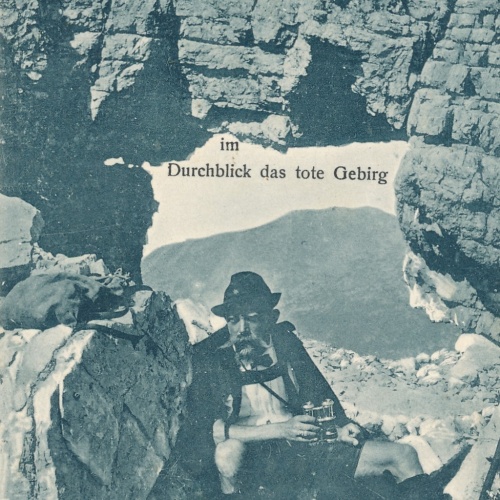 AK vom Loser Fenster am Loser mit Mann Oberösterreich Ansichtskarte (15316)